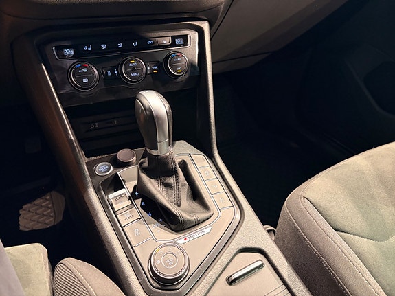 Volkswagen Tiguan 26 of 29