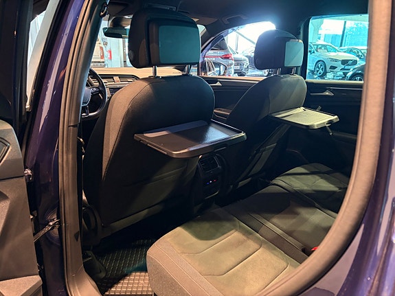 Volkswagen Tiguan 16 of 29
