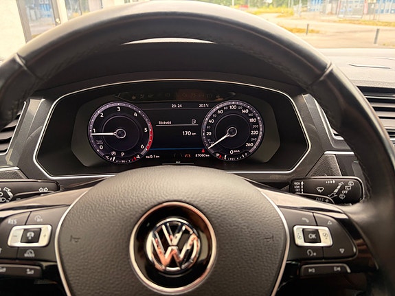 Volkswagen Tiguan 22 of 24