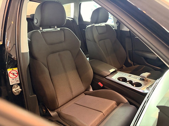 Audi A6 12 of 21