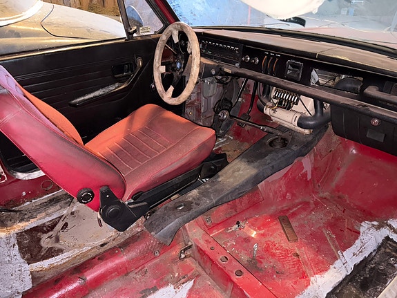 Volvo 142 5 of 11