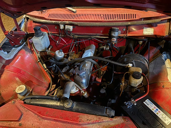 Volvo 142 4 of 11