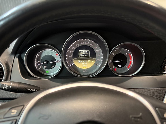 Mercedes-Benz C220 12 of 18