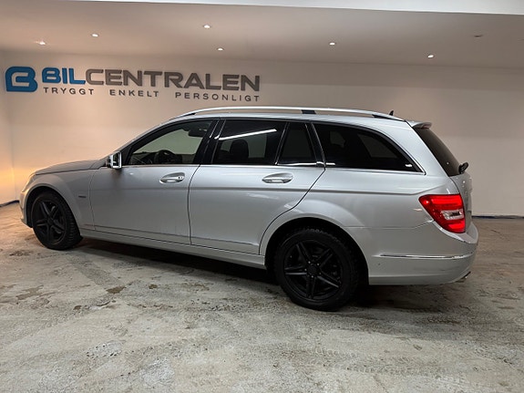 Mercedes-Benz C220 6 of 18
