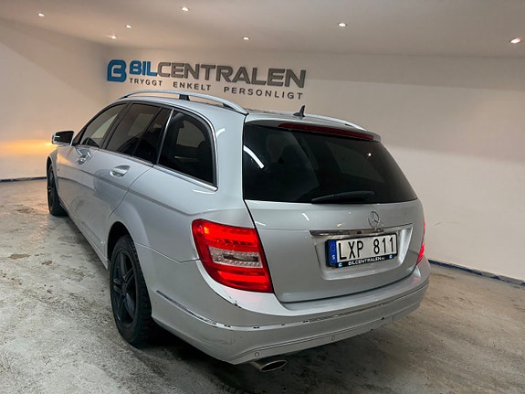 Mercedes-Benz C220 7 of 18
