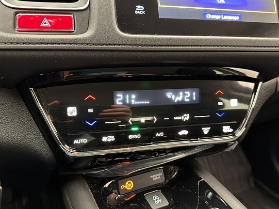 Honda HR-V 13 of 23