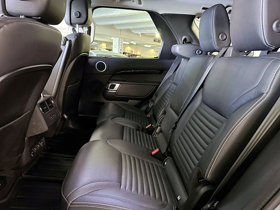 Land Rover Discovery 11 of 26
