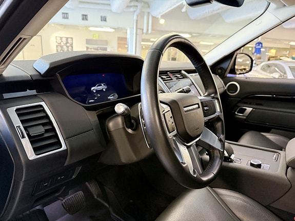 Land Rover Discovery 13 of 26