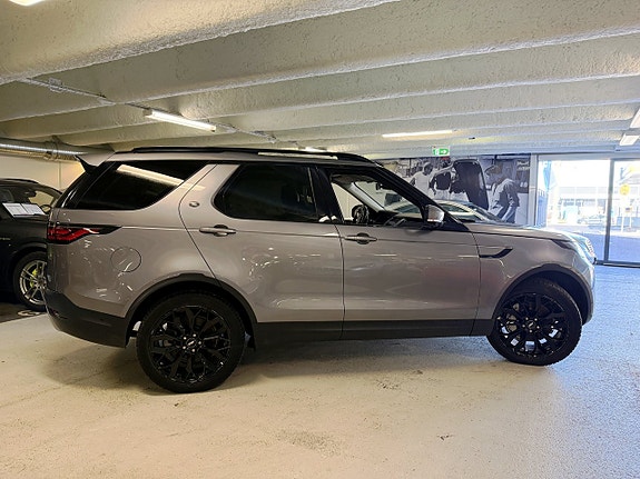 Land Rover Discovery 6 of 26
