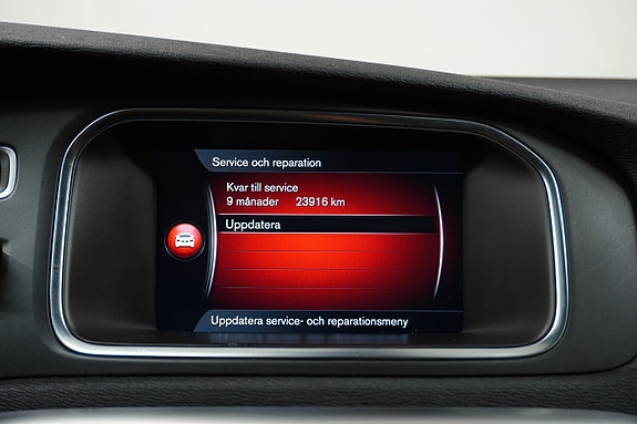 Volvo V40 Cross Country 19 of 27