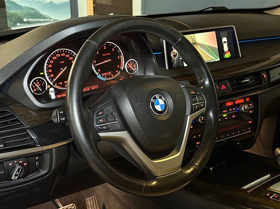 BMW X5 21 of 27