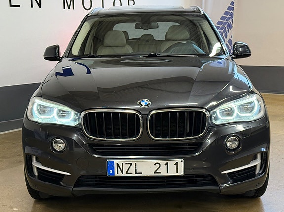 BMW X5 4 of 5