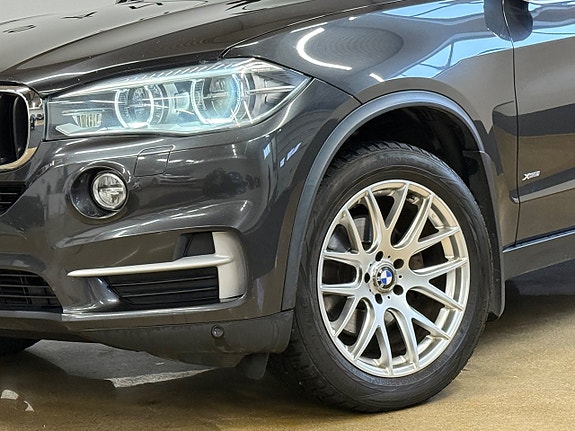 BMW X5 3 of 5