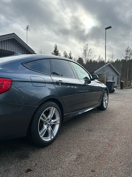 BMW 320d 5 of 10