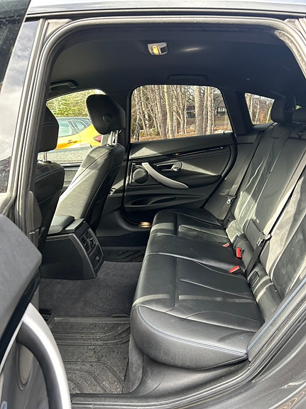 BMW 320d 7 of 10