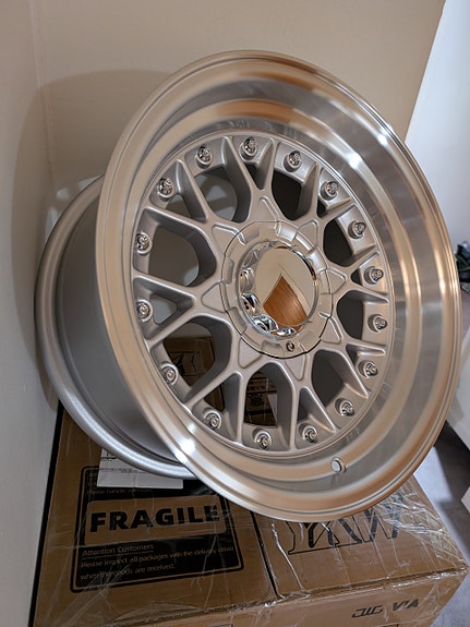 Product image 3 of 6