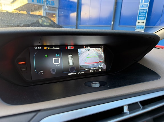 Citroen Grand C4 Picasso 17 of 19