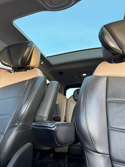 Citroen Grand C4 Picasso 16 of 19