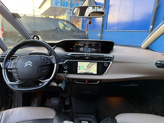 Citroen Grand C4 Picasso 10 of 19