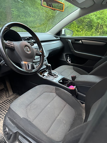 Volkswagen Passat 6 of 6