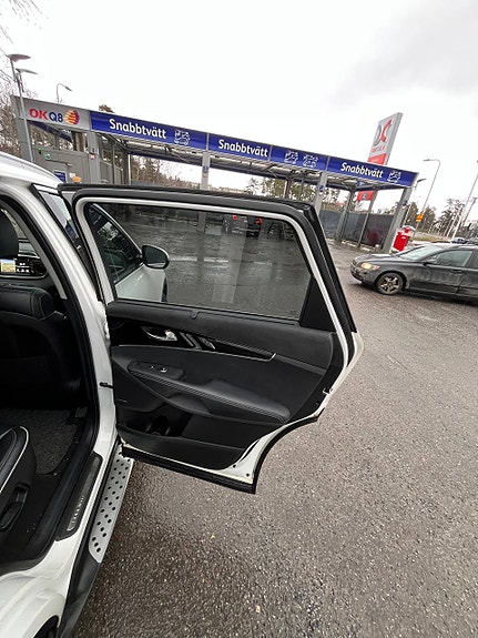 Kia Sorento 14 of 26