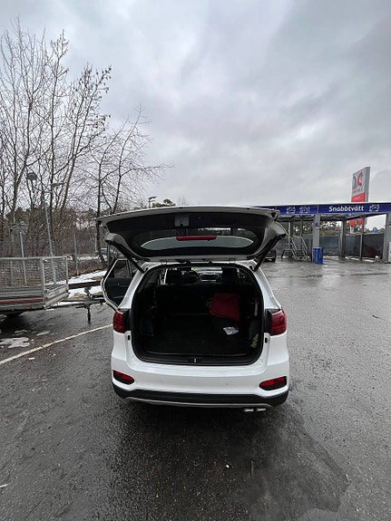 Kia Sorento 9 of 26