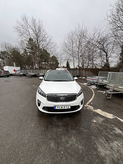 Kia Sorento 5 of 26