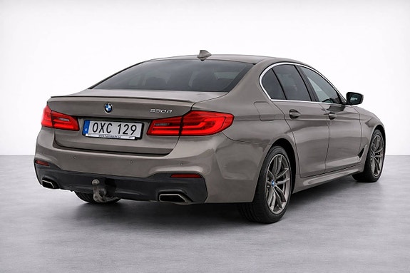 BMW 530d 4 of 5
