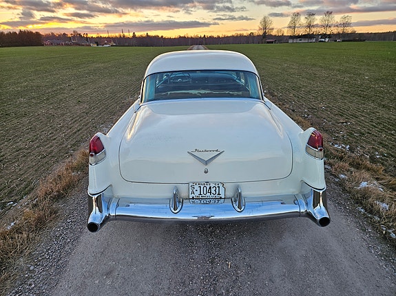 Cadillac Fleetwood 3 of 16