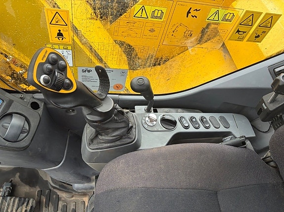 Komatsu PC78US-11 12 of 15