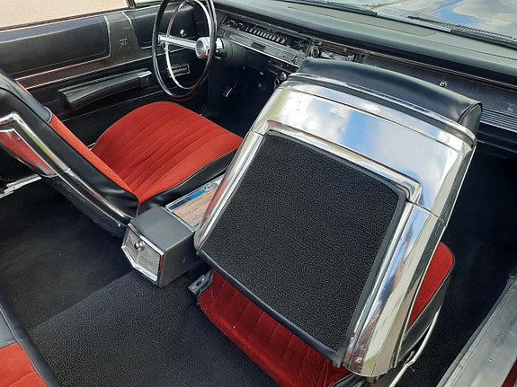 Chrysler 300 15 of 23