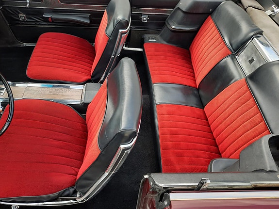 Chrysler 300 9 of 23