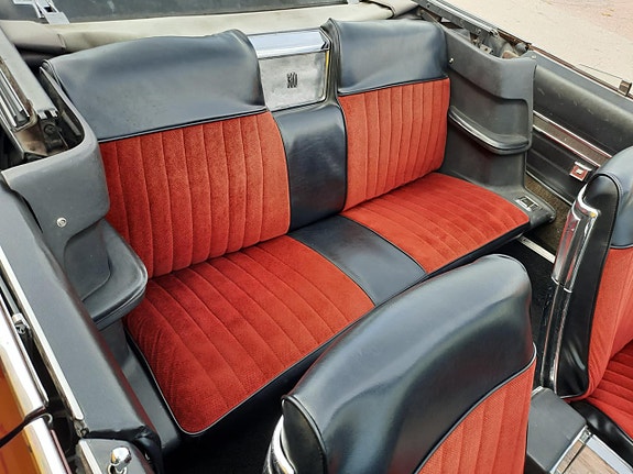 Chrysler 300 13 of 23