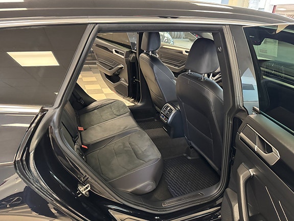 Volkswagen Arteon 22 of 26
