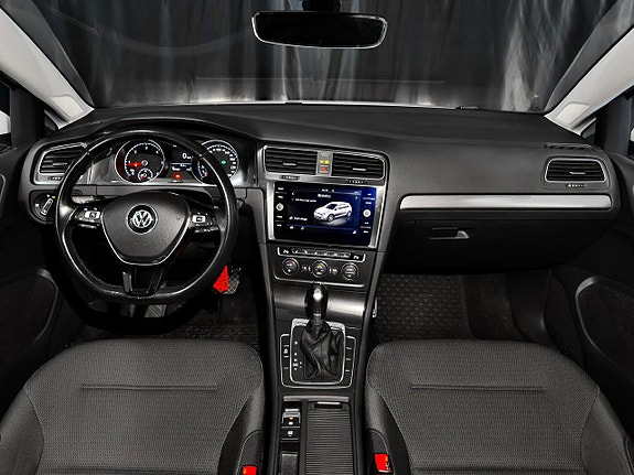 Volkswagen Golf I 17 of 30