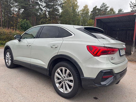 Audi Q3 5 of 9