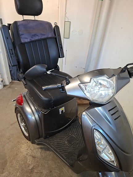 Product image 2 of 8