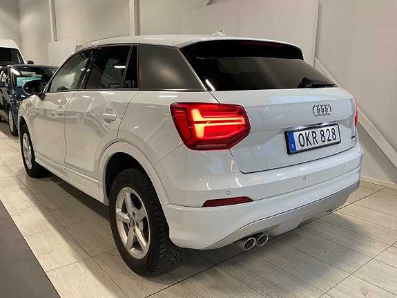 Audi Q2 6 of 17
