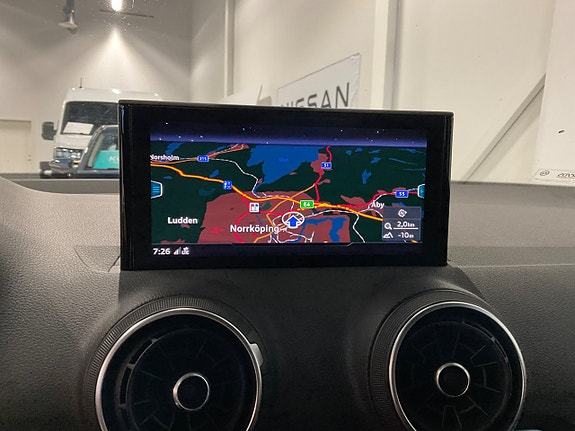 Audi Q2 11 of 17