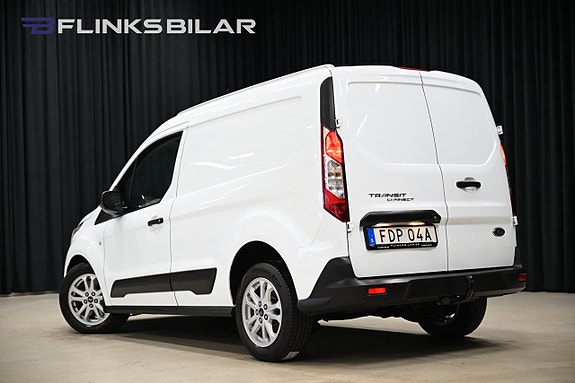 Ford Transit Connect 4 of 26