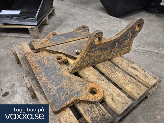 Diverse fästen (2 par)