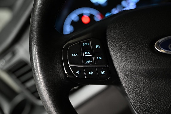 Ford Transit Custom 23 of 26