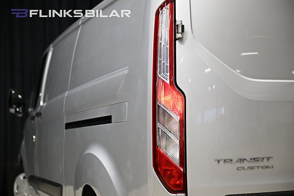 Ford Transit Custom 9 of 26
