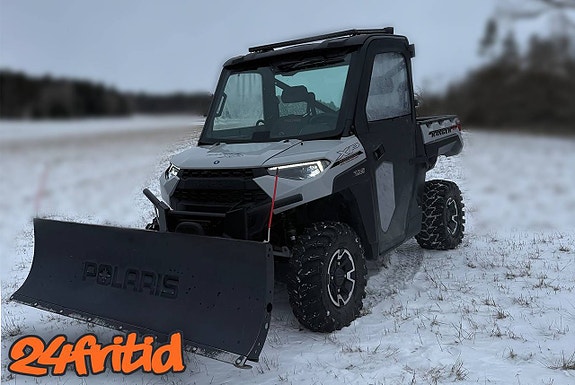 Polaris Ranger XP 1000 AWD - Helhytt, hydraulisk plog m.m.