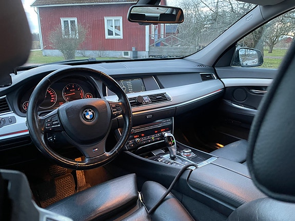 BMW 530d 25 of 30