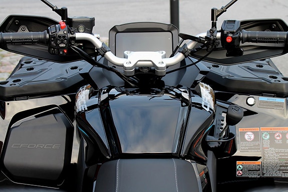 CFMOTO CFORCE 1000 TOURING T3B | FYRHJULING | VÄRSTING ATV 8 of 23