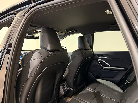 BMW X1 6 of 13