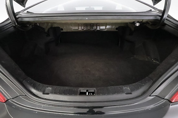 Hyundai Genesis 8 of 23