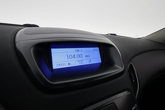 Hyundai Genesis 21 of 23