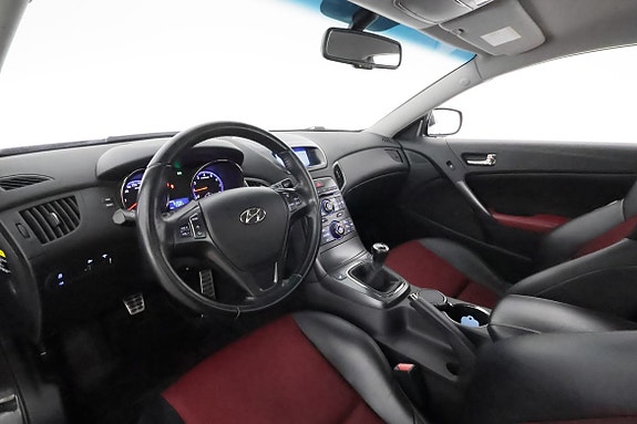 Hyundai Genesis 11 of 23